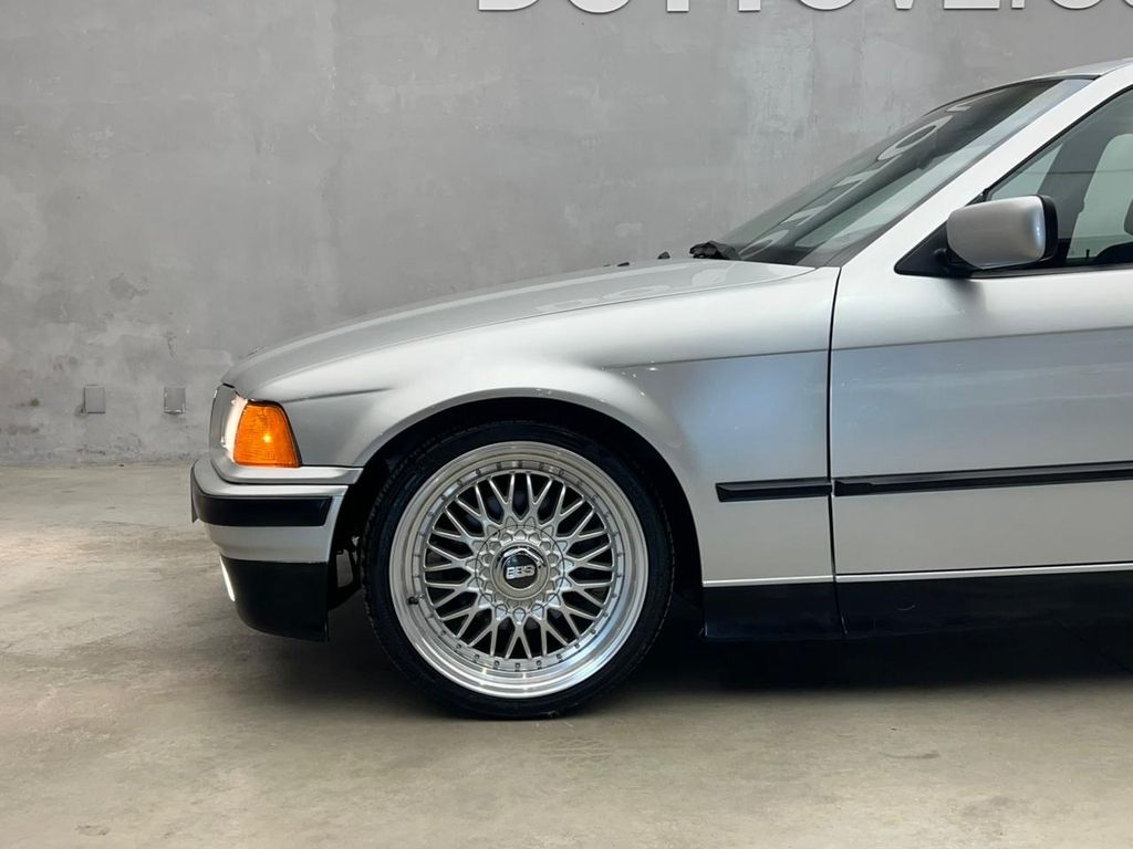 Foto número 281468 do veiculo