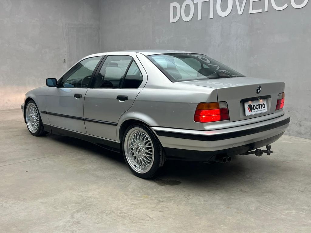 Foto número 281478 do veiculo