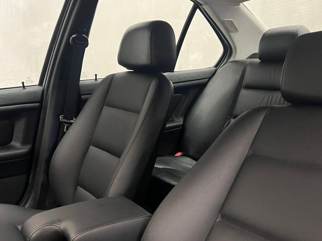 Foto número 281476 do veiculo