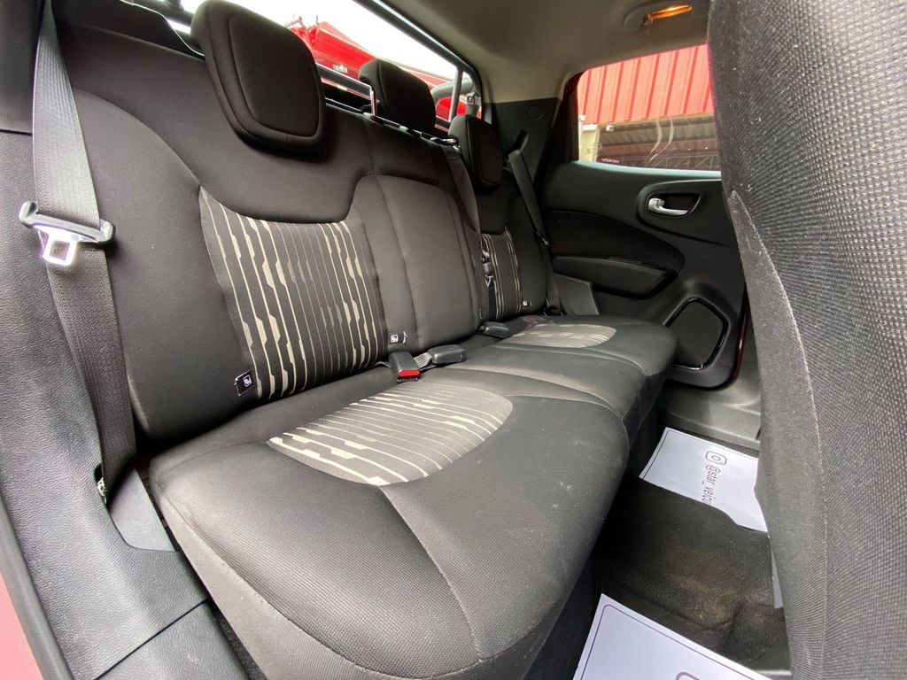 Foto número 279533 do veiculo