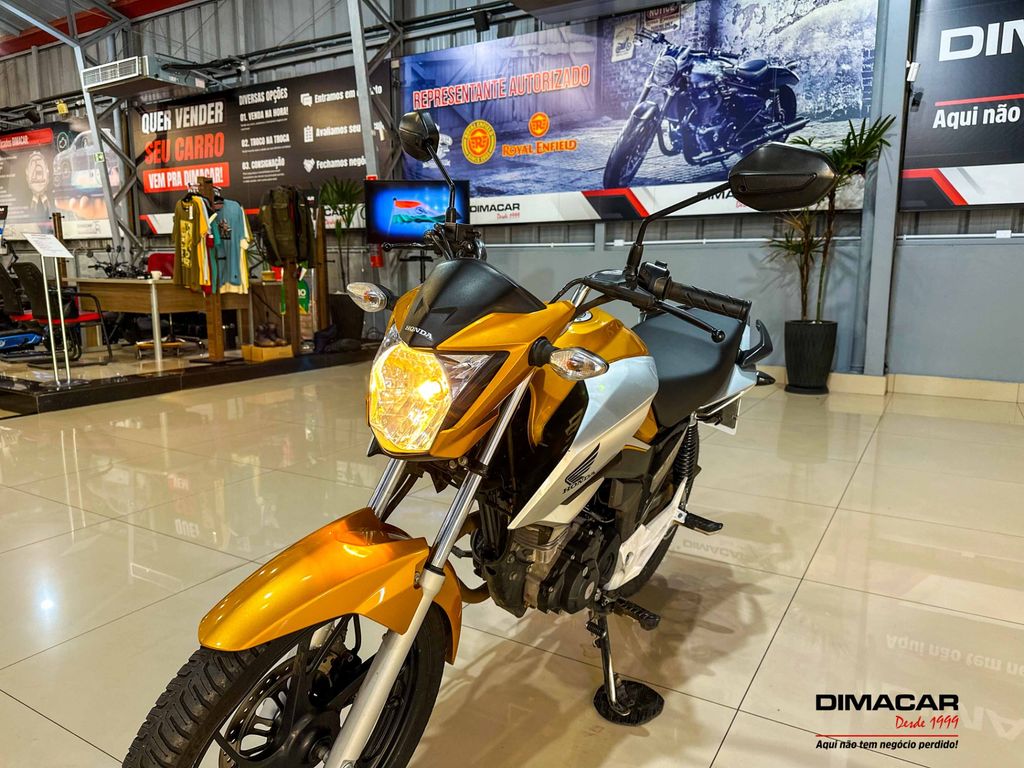 Foto número 343603 do veiculo