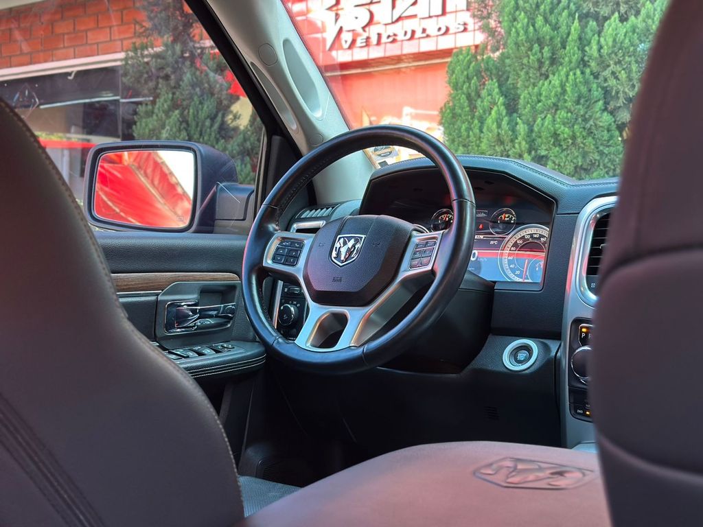 Foto número 337856 do veiculo