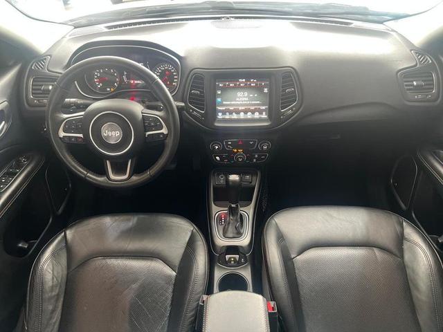 Foto número 325570 do veiculo