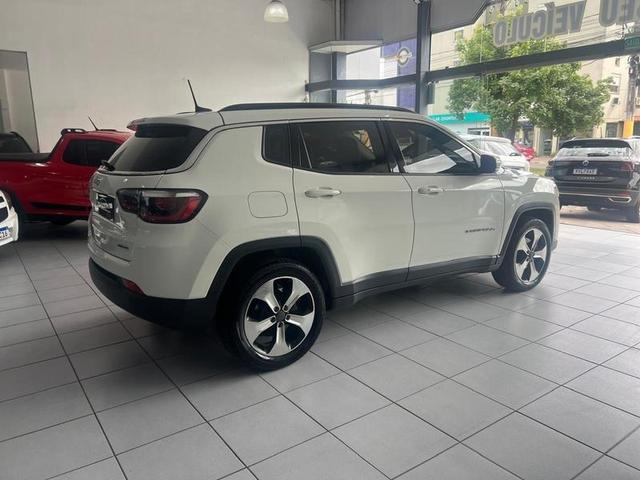 Foto número 325563 do veiculo