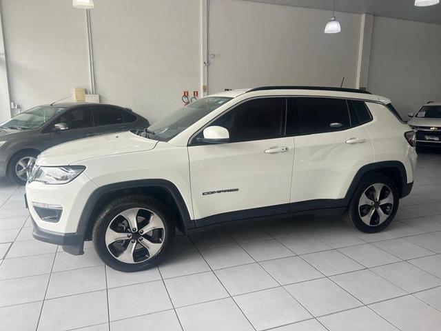 Foto número 325567 do veiculo