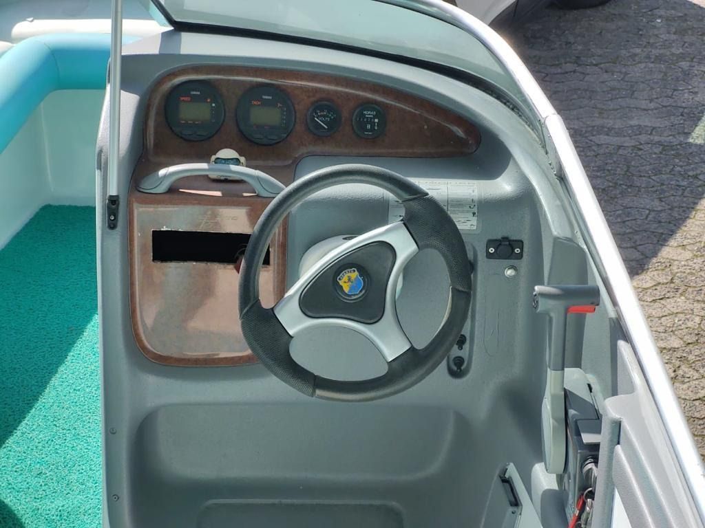 Foto número 320844 do veiculo