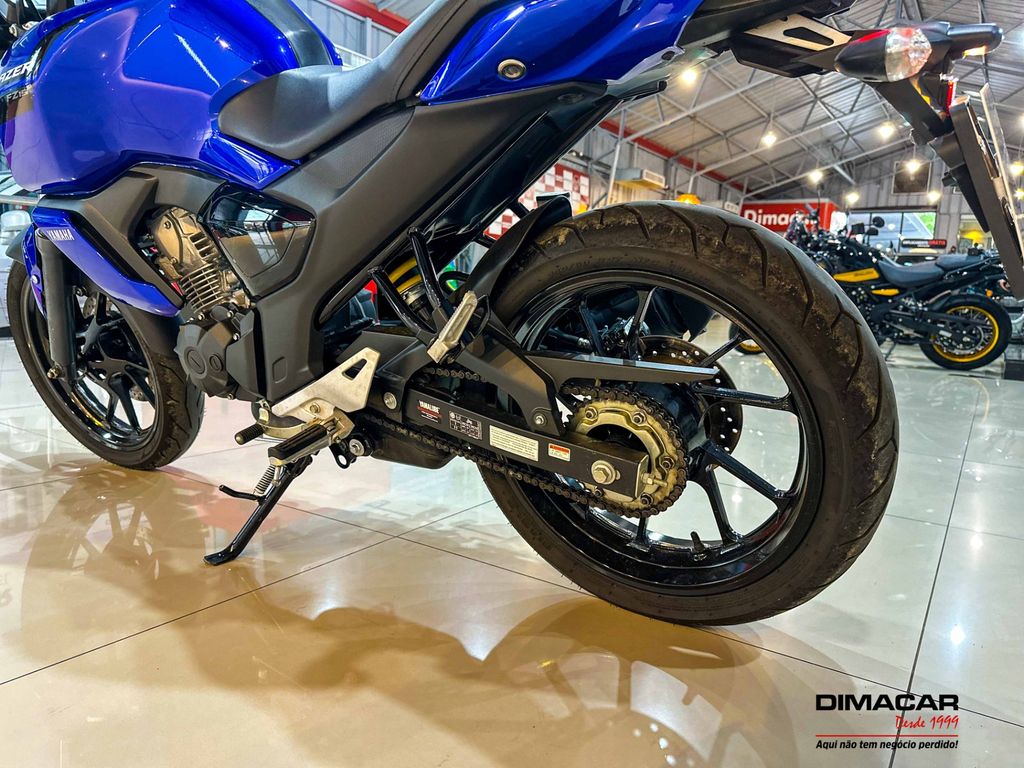 Foto número 321756 do veiculo