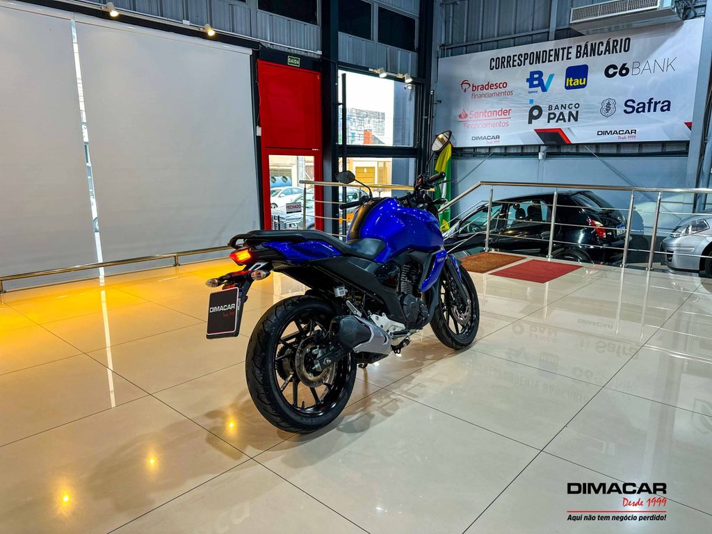 Foto número 321741 do veiculo