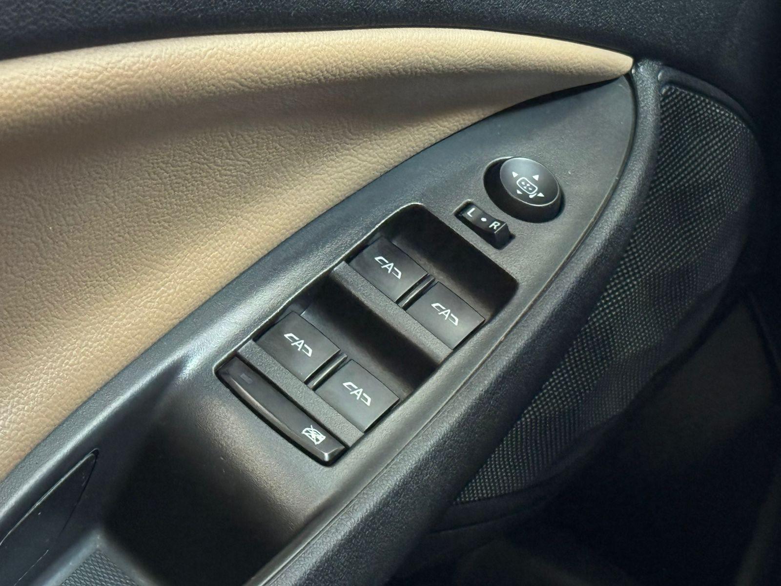 Foto número 368085 do veiculo