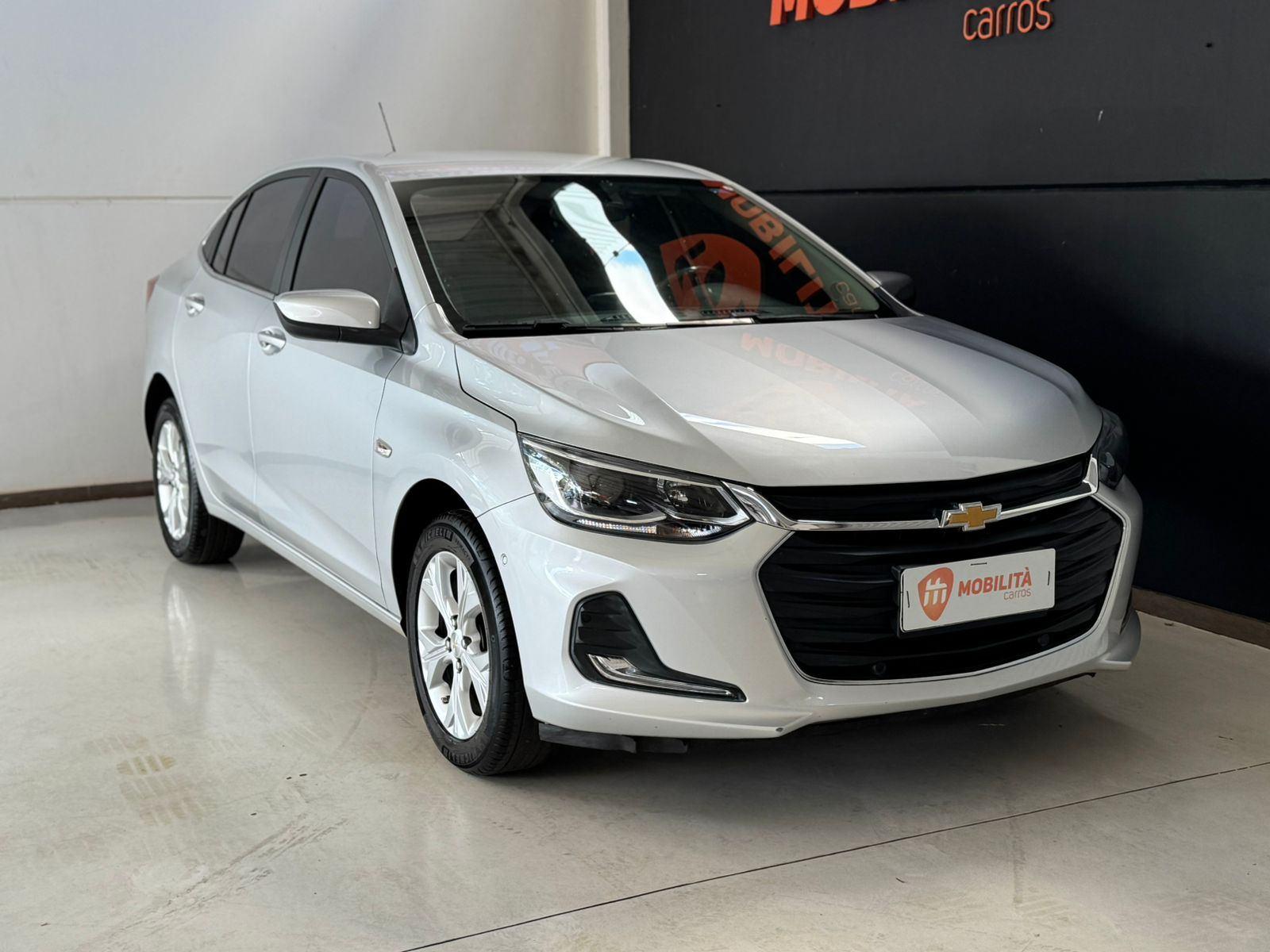 Foto número 368069 do veiculo