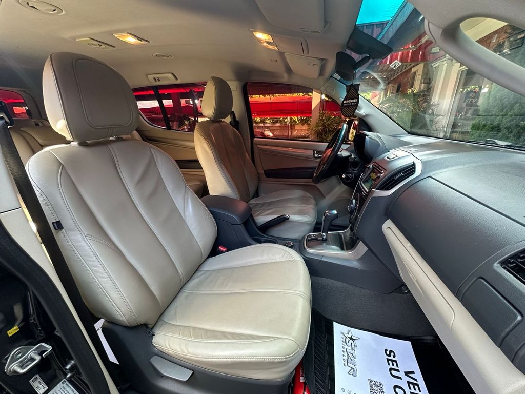 Foto número 344793 do veiculo