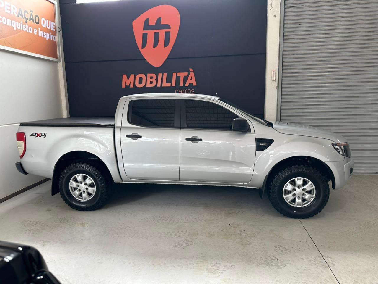 Foto número 369250 do veiculo