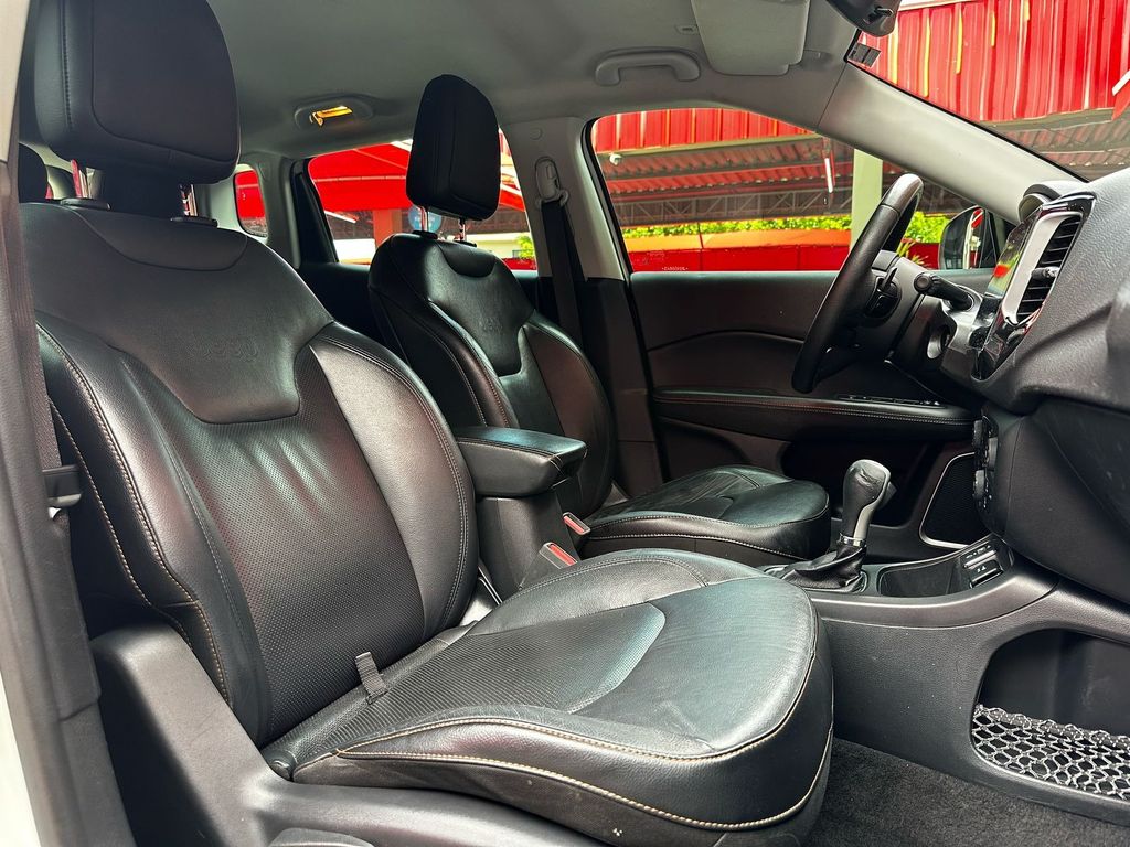 Foto número 363226 do veiculo