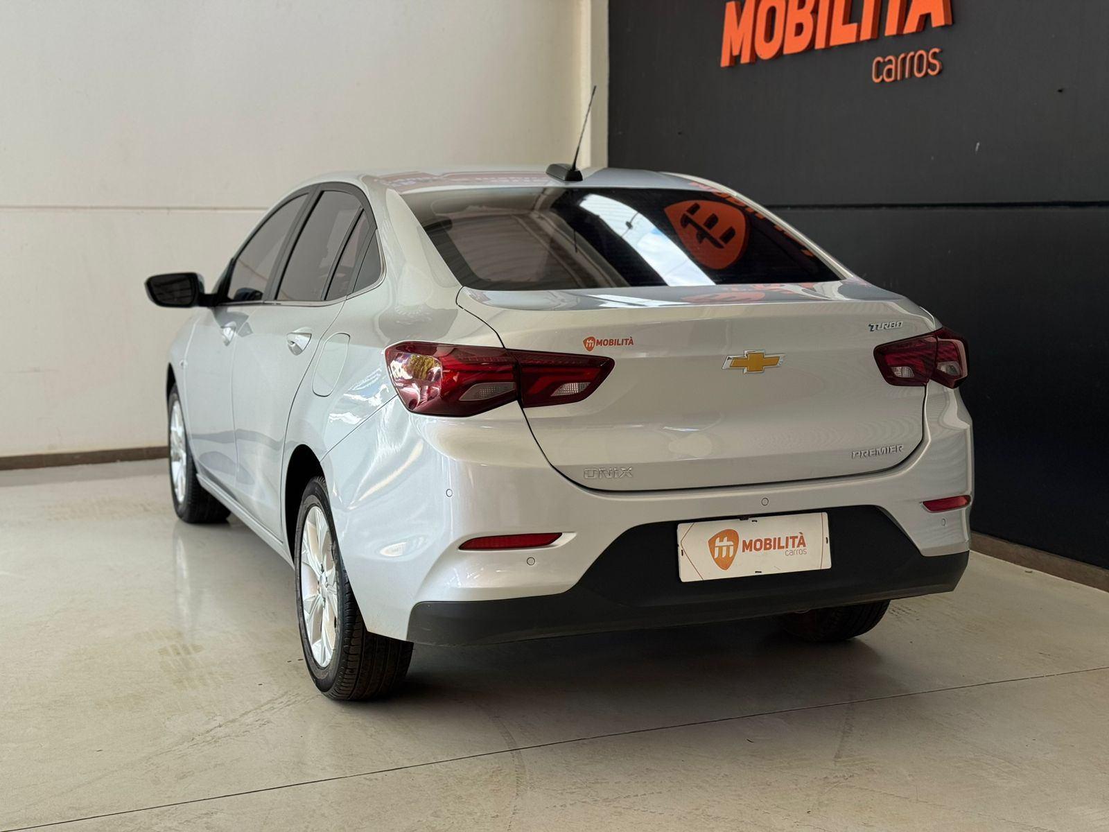 Foto número 368070 do veiculo