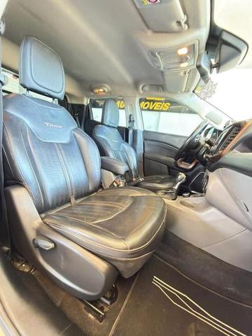 Foto número 368943 do veiculo