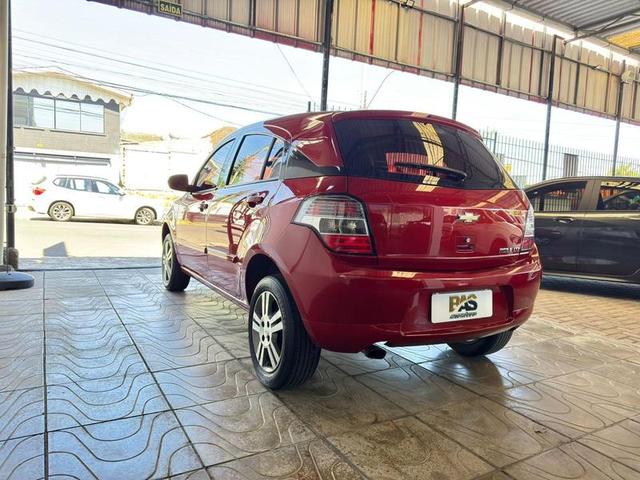 Foto número 368909 do veiculo