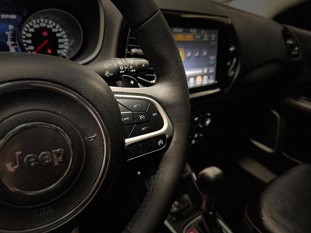 Foto número 360484 do veiculo