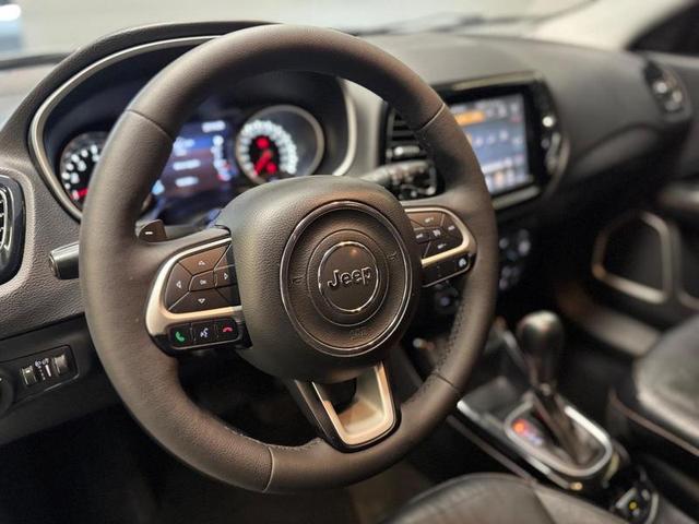 Foto número 360480 do veiculo