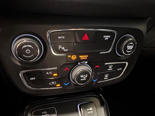 Foto número 360490 do veiculo