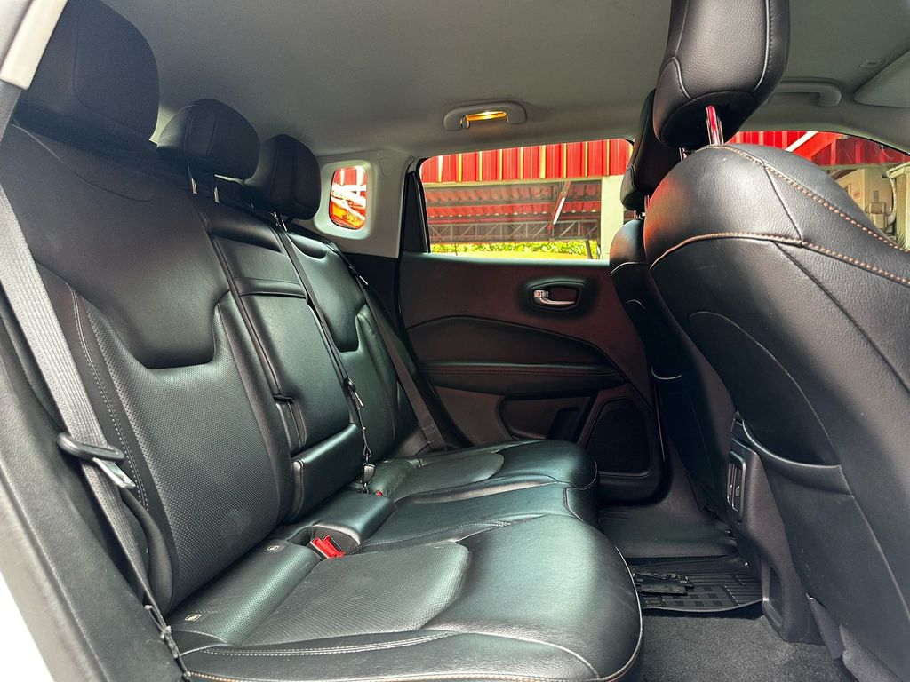 Foto número 363227 do veiculo