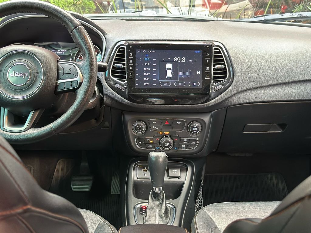 Foto número 363223 do veiculo