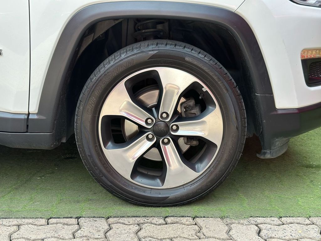 Foto número 363231 do veiculo