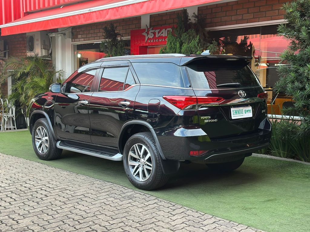 Foto número 350004 do veiculo