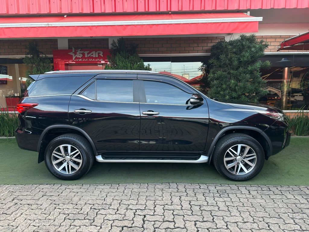 Foto número 349996 do veiculo