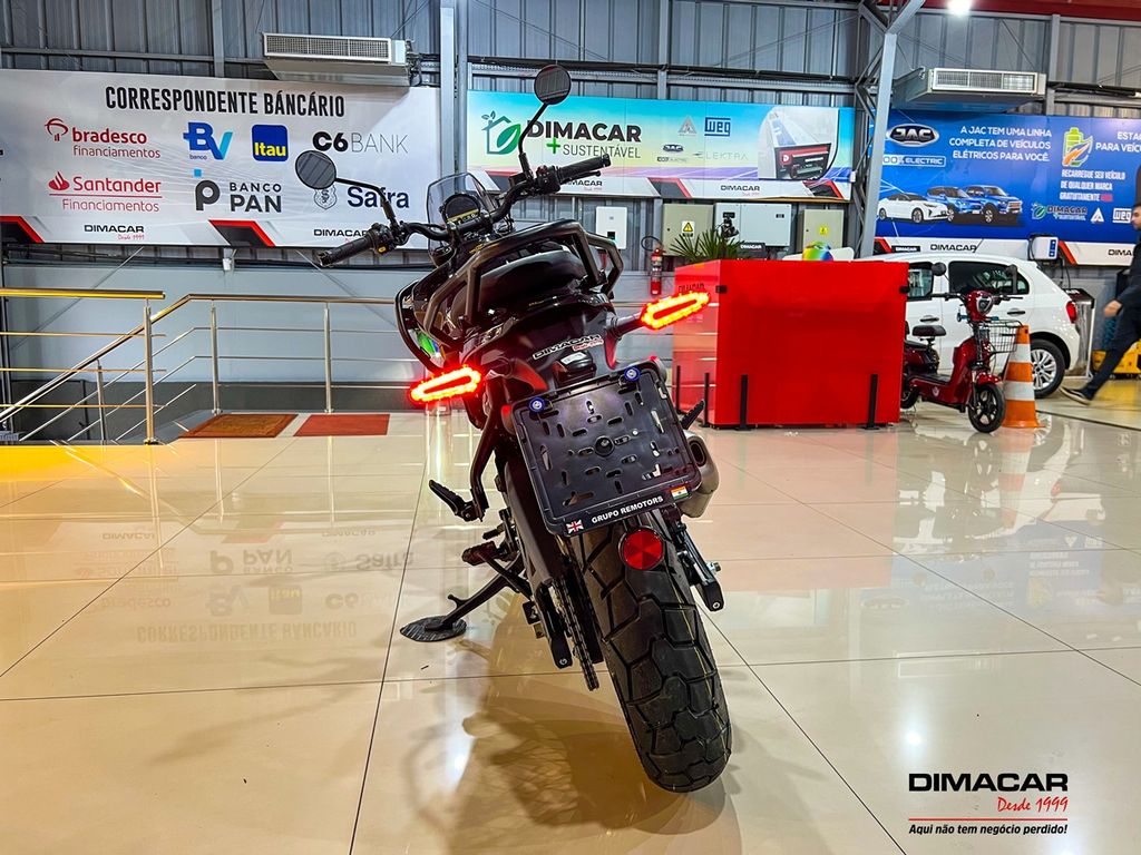 Foto número 368442 do veiculo