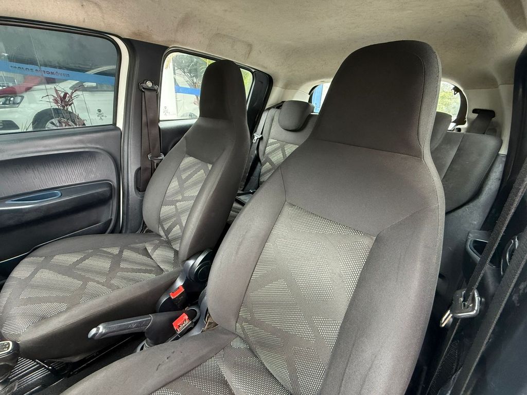 Foto número 352760 do veiculo