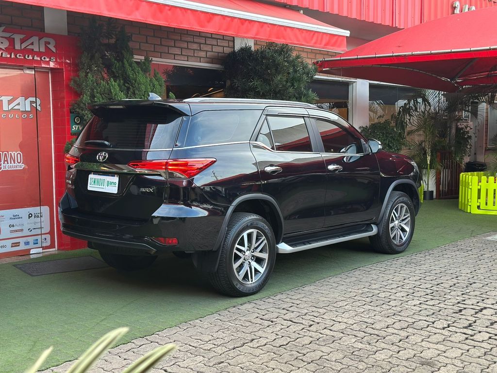 Foto número 350006 do veiculo