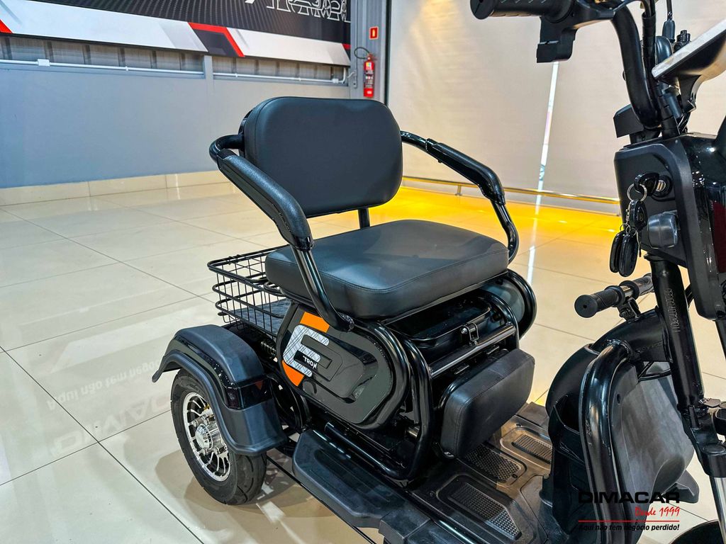 Foto número 353758 do veiculo