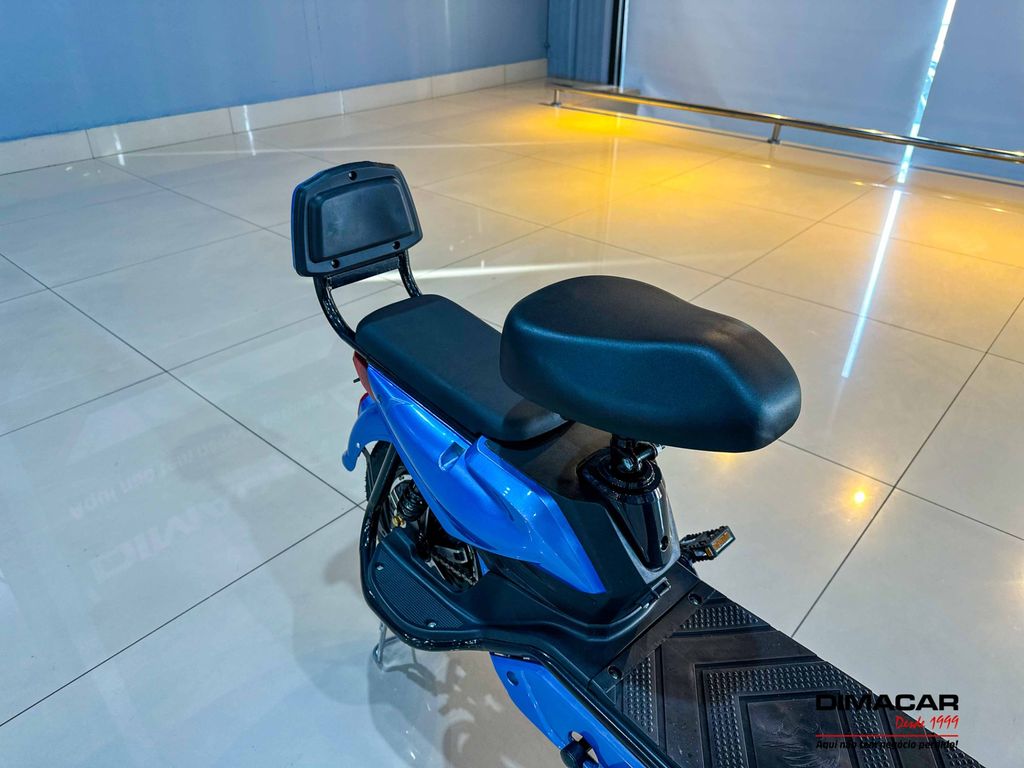 Foto número 388445 do veiculo