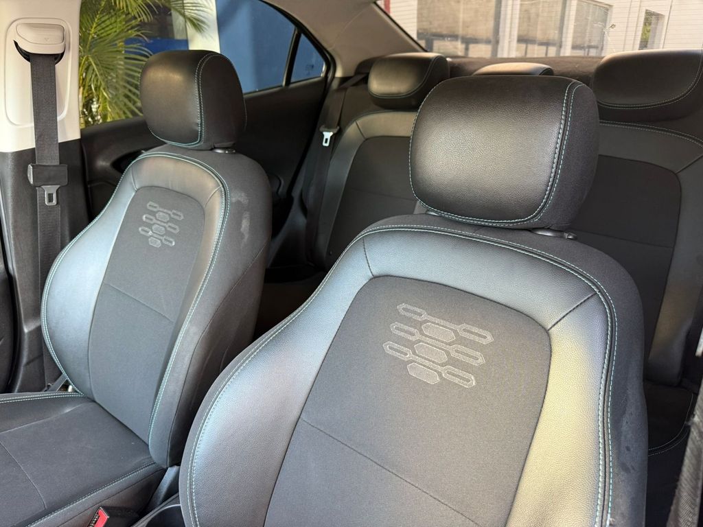 Foto número 387869 do veiculo