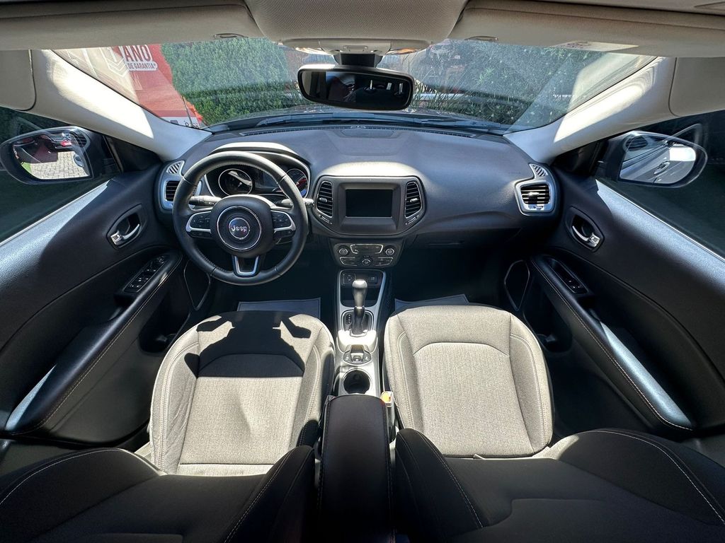 Foto número 378901 do veiculo