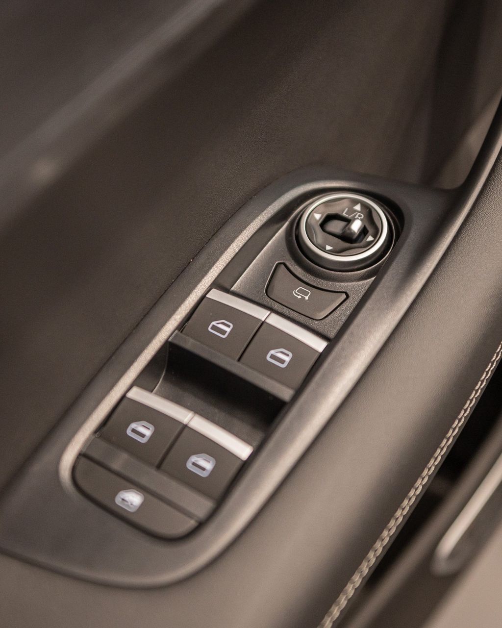 Foto número 381195 do veiculo