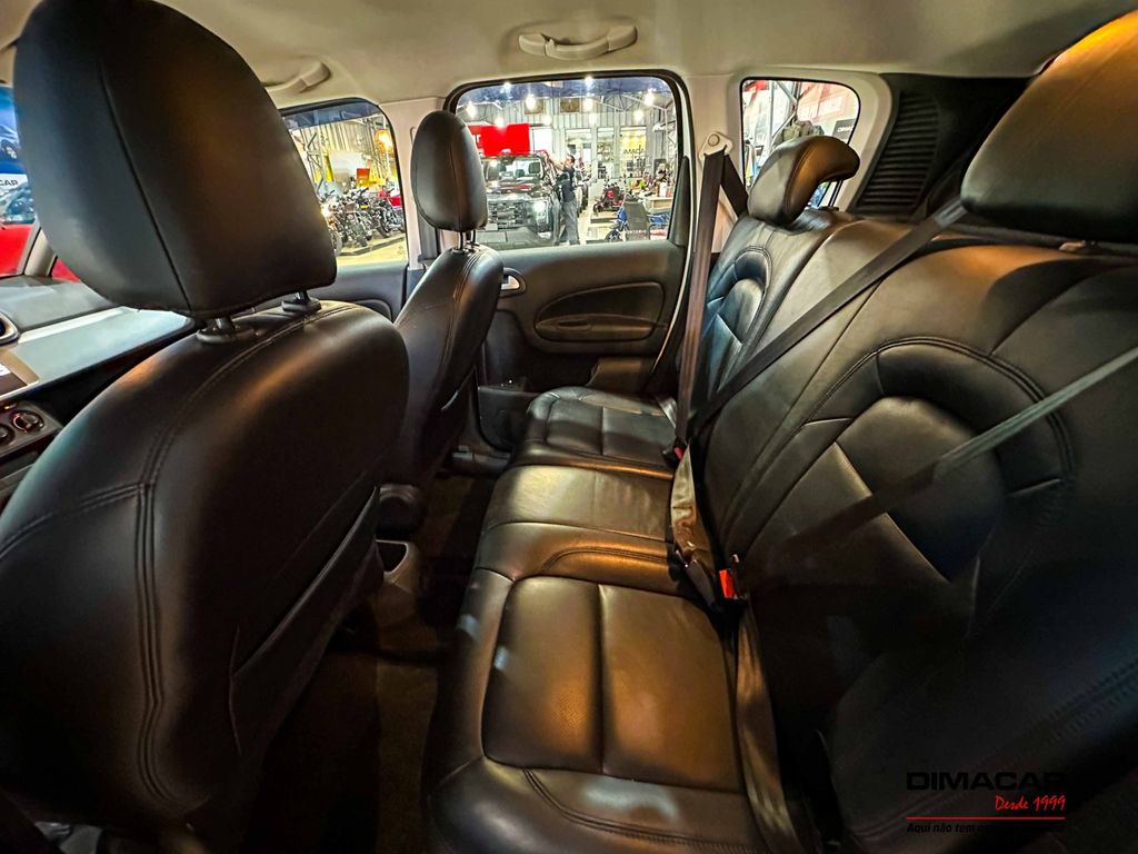 Foto número 374878 do veiculo