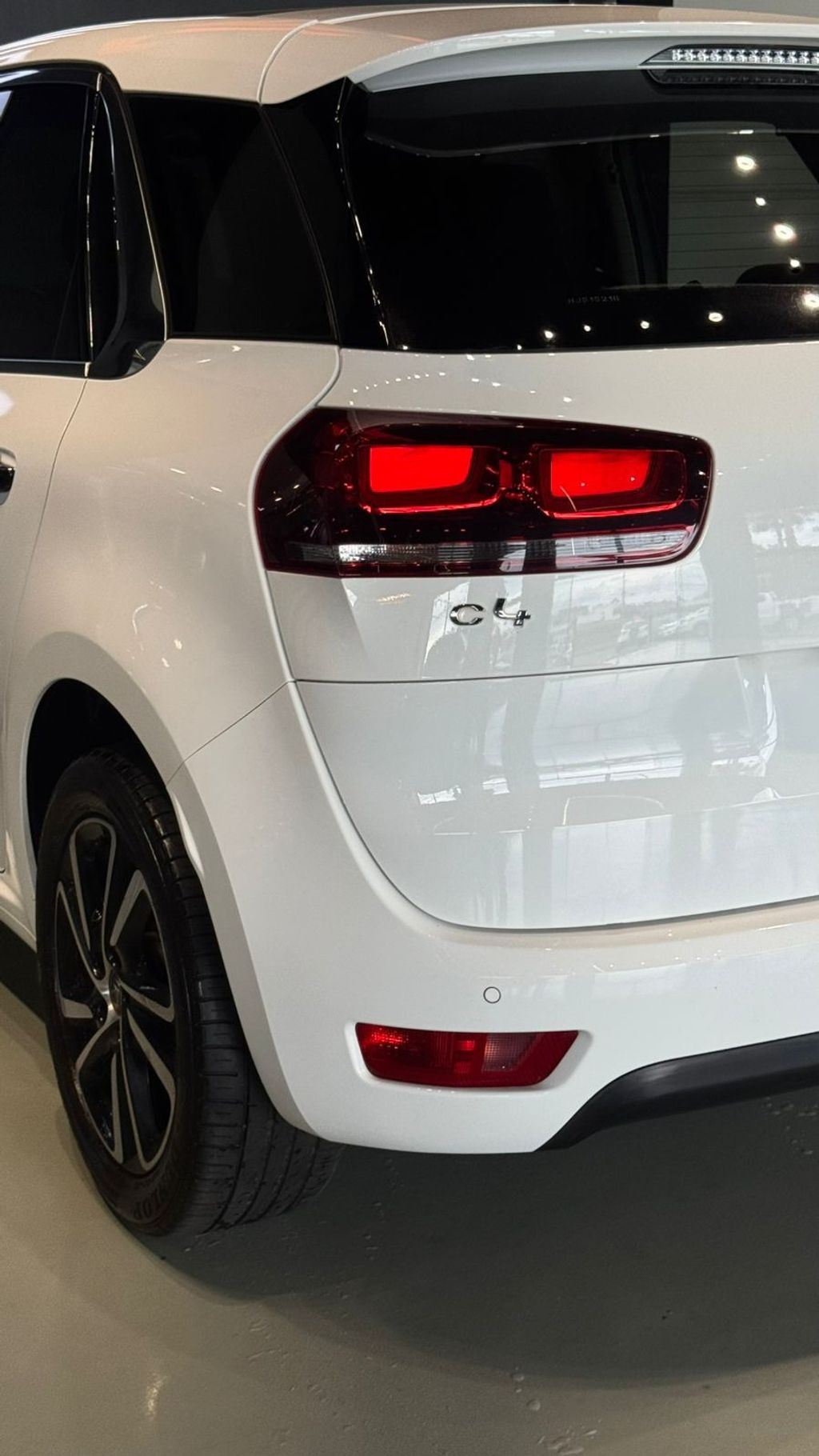 Foto número 372229 do veiculo