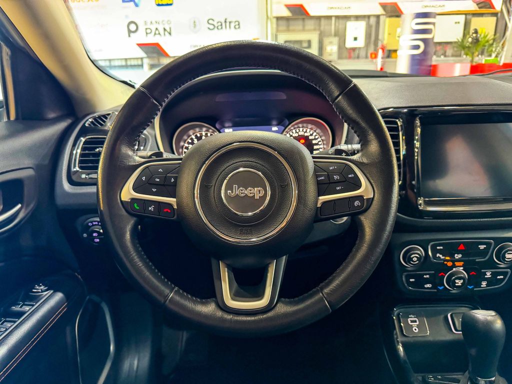 Foto número 387162 do veiculo