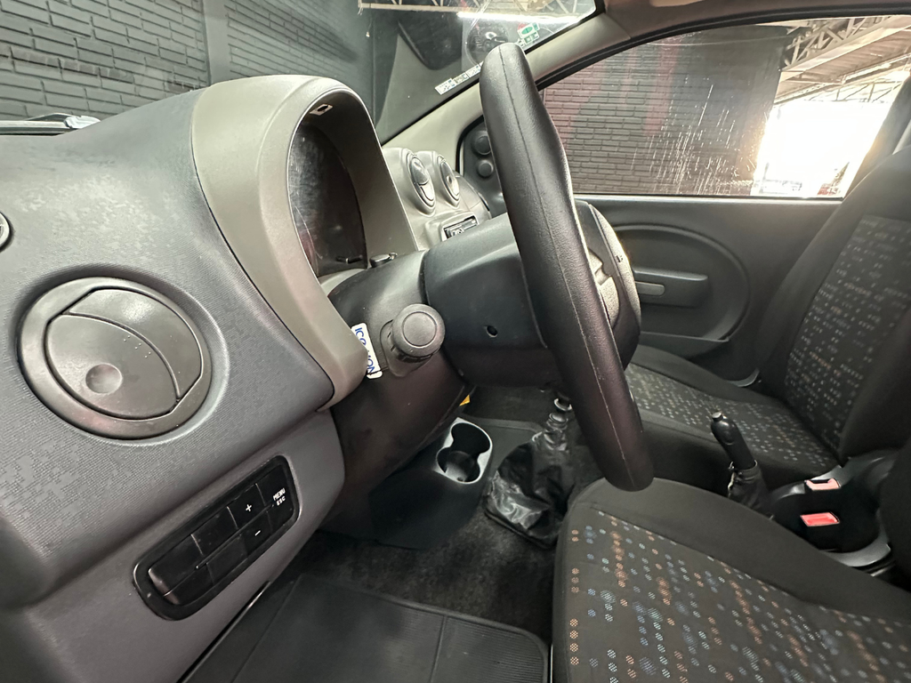 Foto número 384903 do veiculo