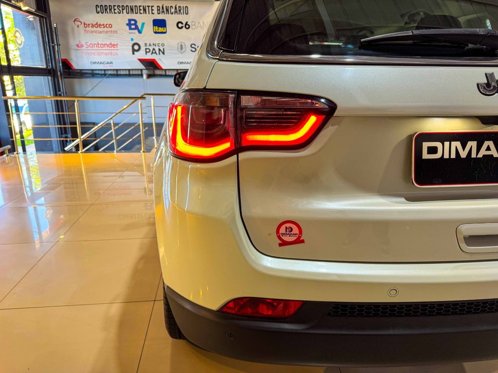 Foto número 387154 do veiculo