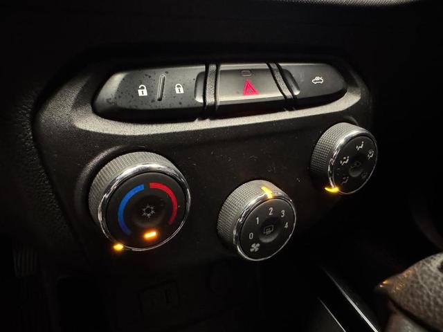 Foto número 388549 do veiculo