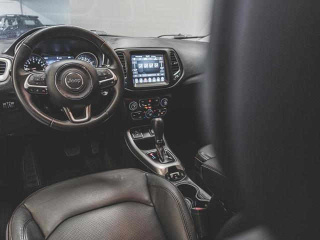 Foto número 380280 do veiculo