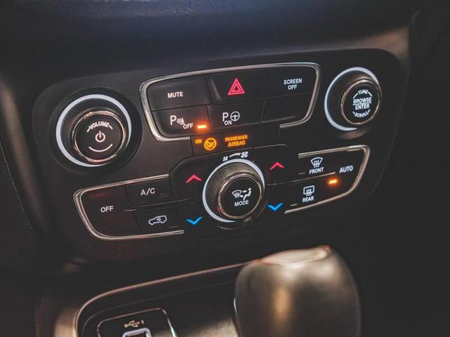 Foto número 380285 do veiculo