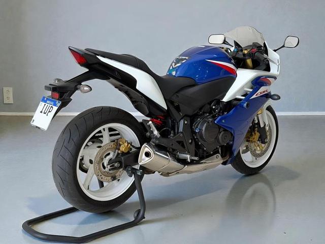 Foto número 387386 do veiculo