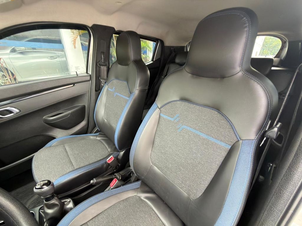 Foto número 384618 do veiculo