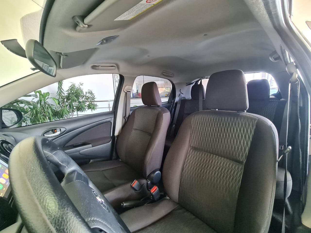 Foto número 387088 do veiculo