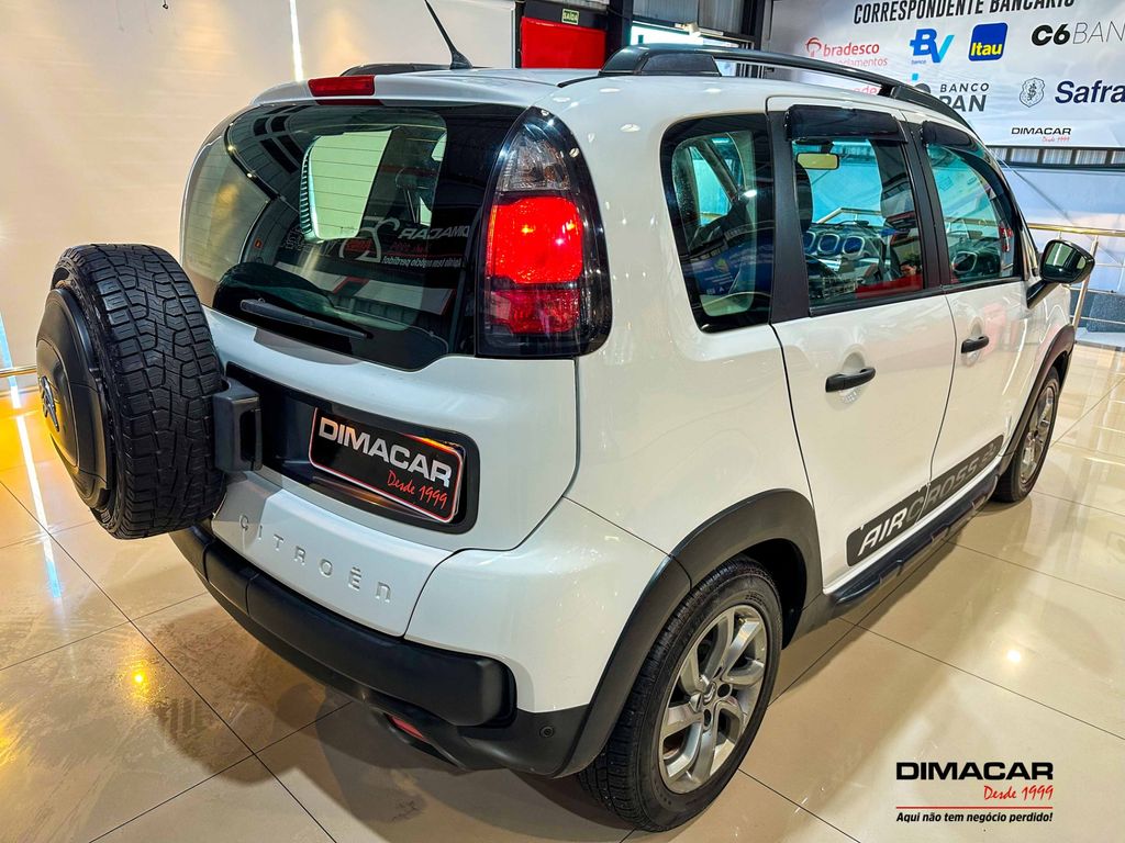 Foto número 374868 do veiculo