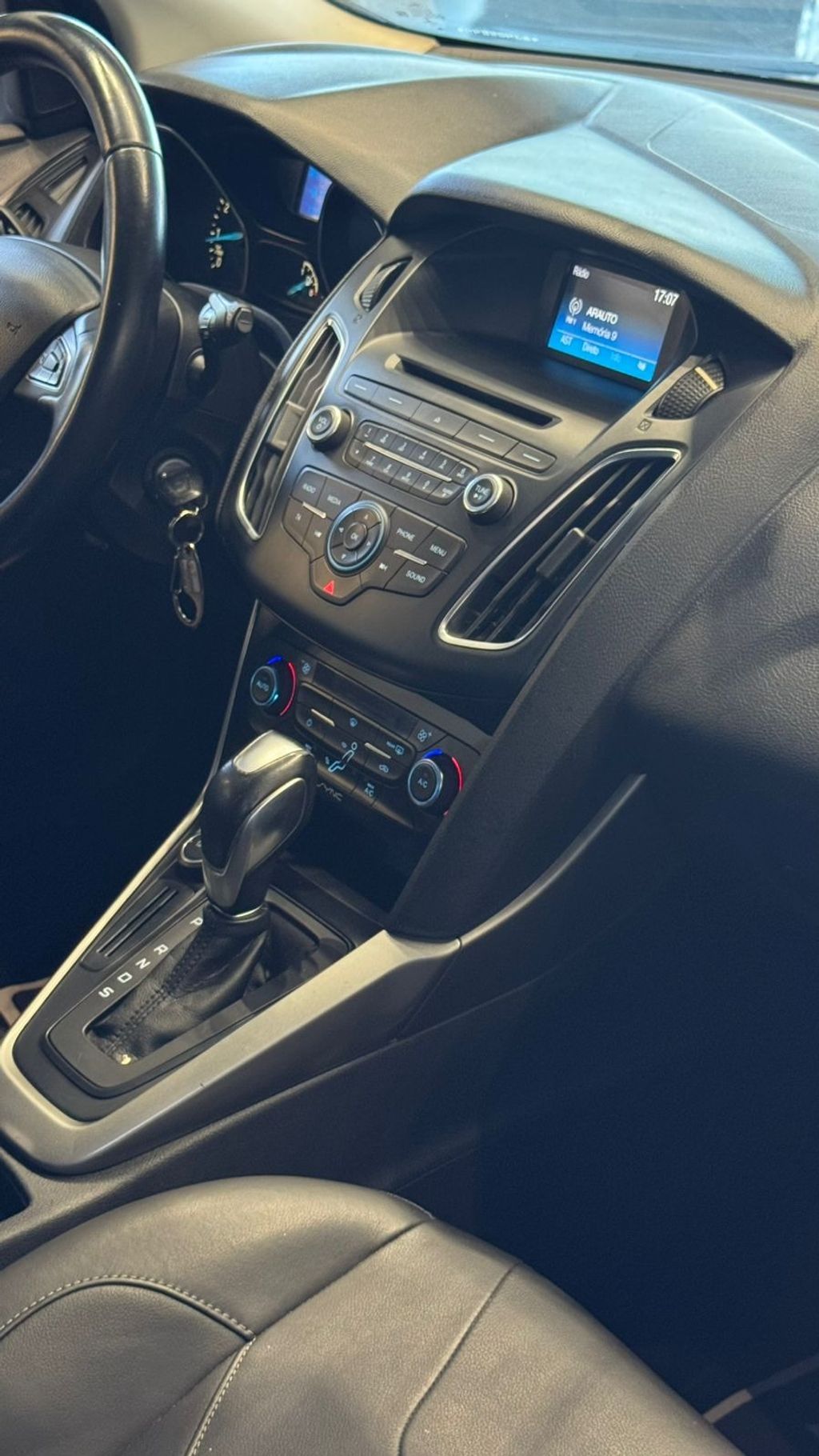 Foto número 381725 do veiculo