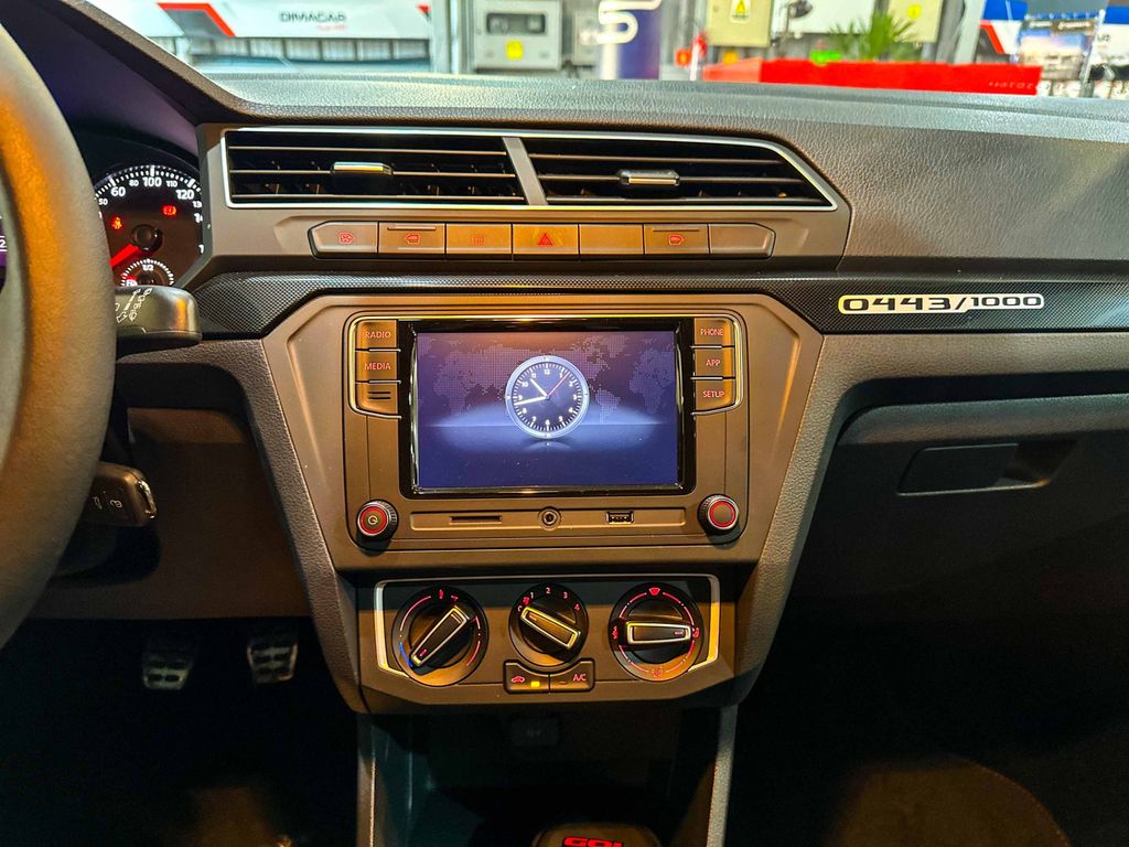 Foto número 381992 do veiculo